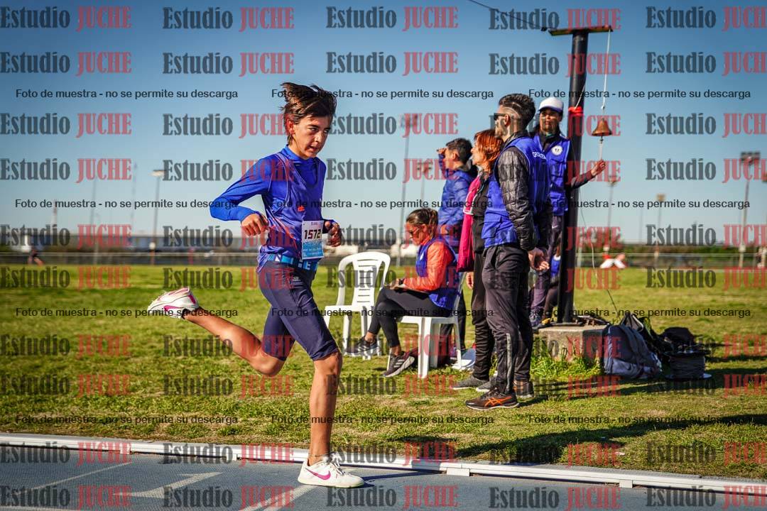 Fotos de los 2000 m llanos de varones
