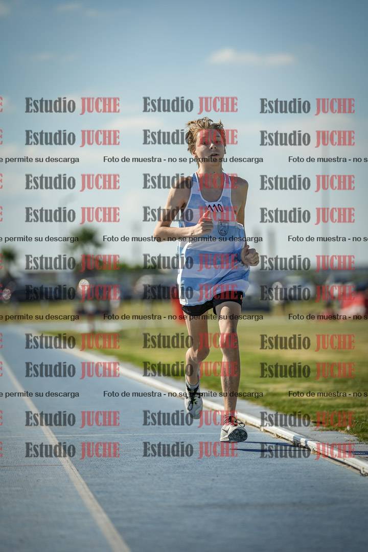 Fotos de los 600 m llanos de varones