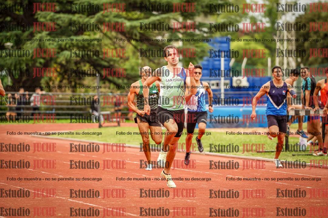 Fotos de los 400 m llanos de varones