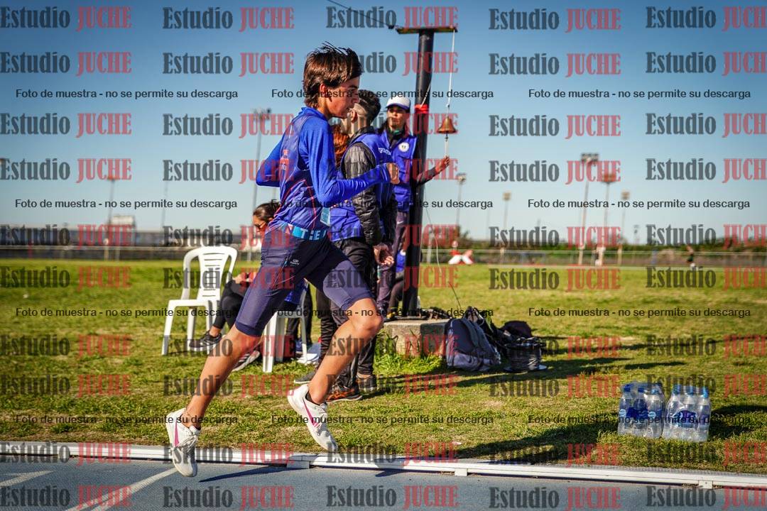 Fotos de los 2000 m llanos de varones
