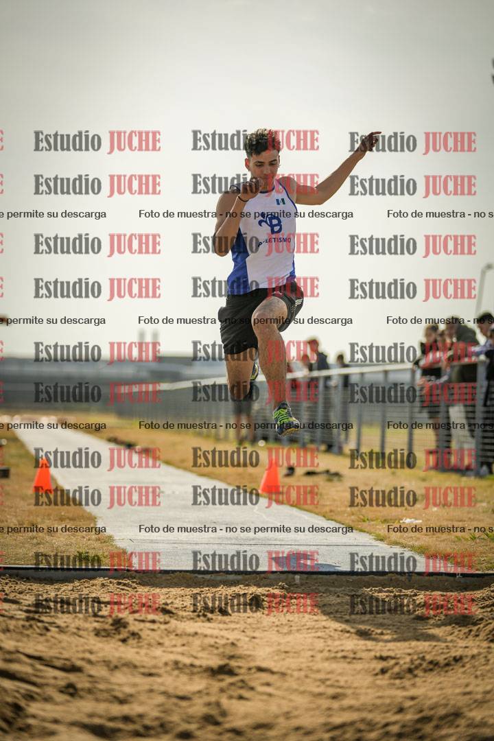 Fotos del salto triple de varones