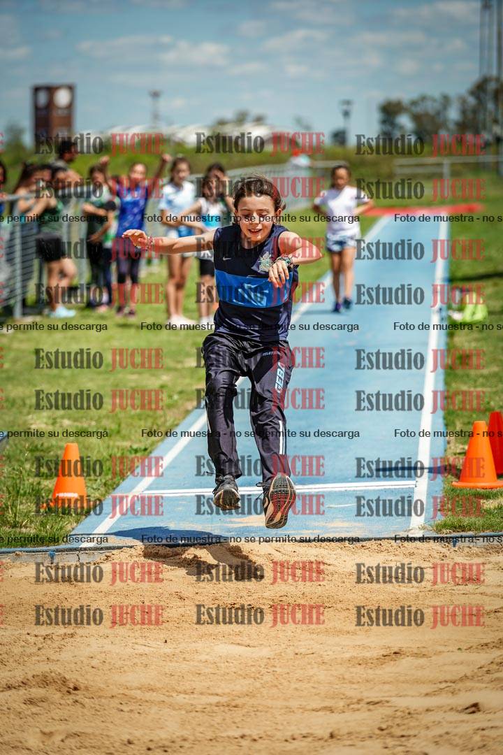 Fotos del salto en largo de mujeres - U12
