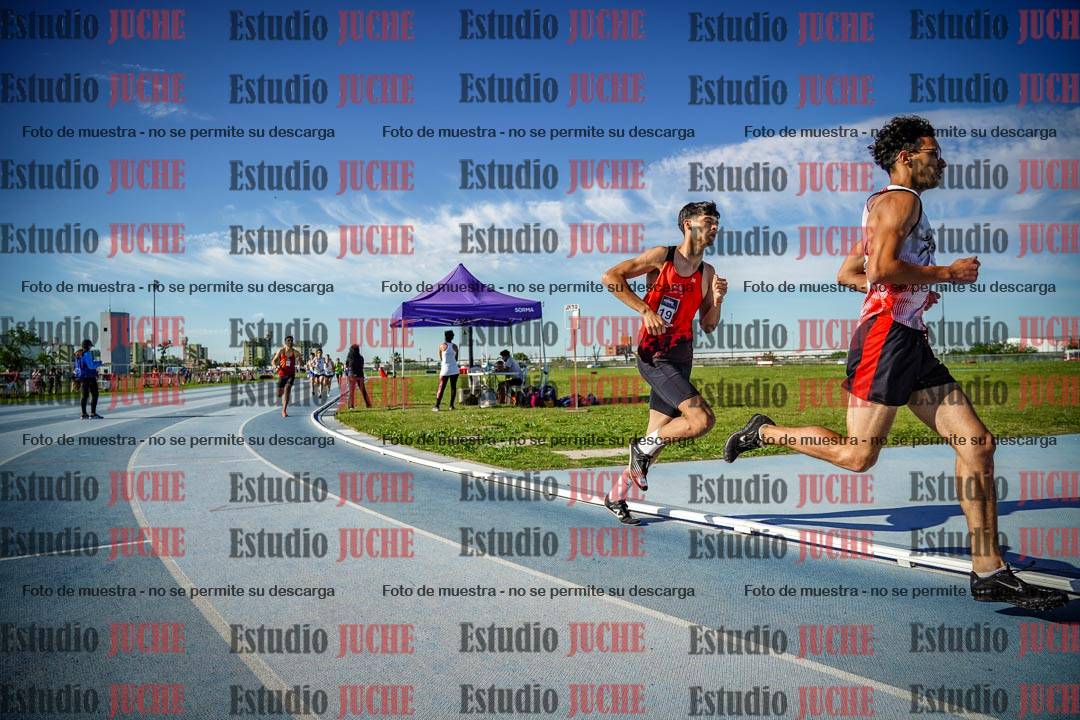 Fotos de los 1500 m llanos de varones