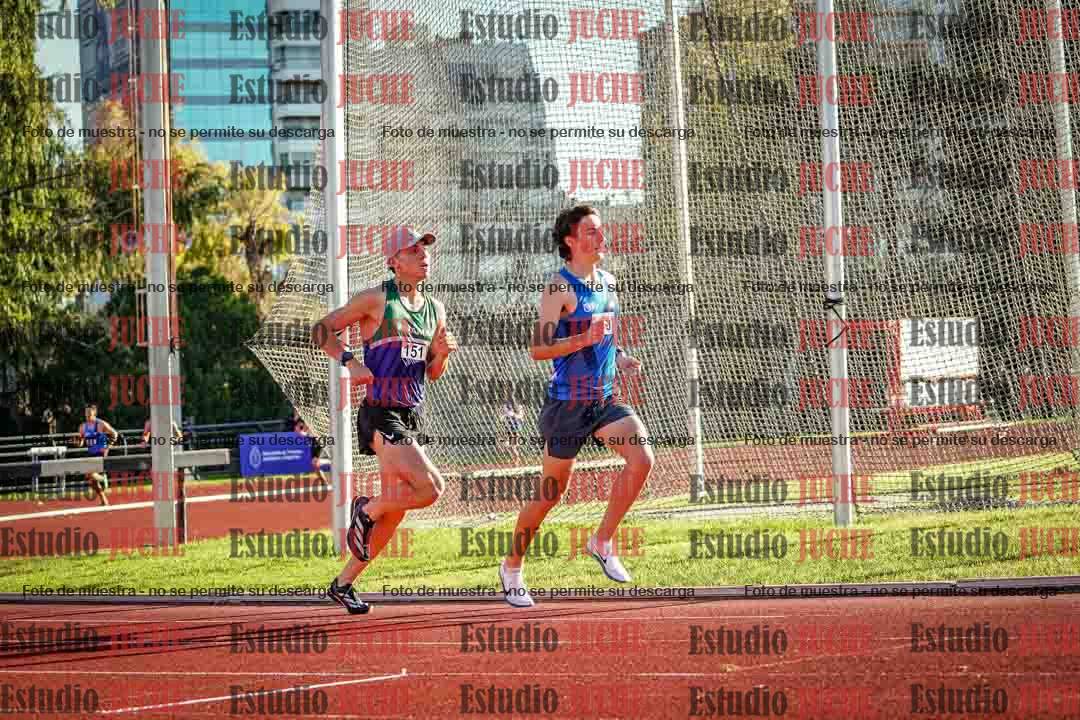 Fotos de los 3000 m llanos de varones