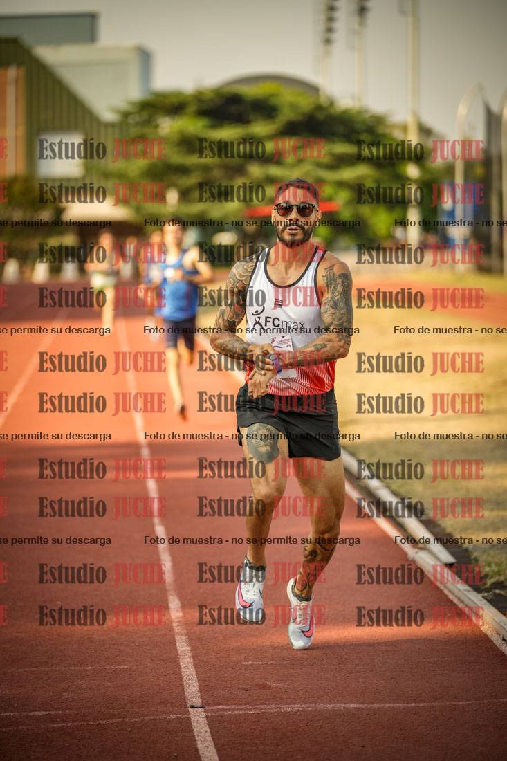 Fotos de los 1500 m llanos de varones