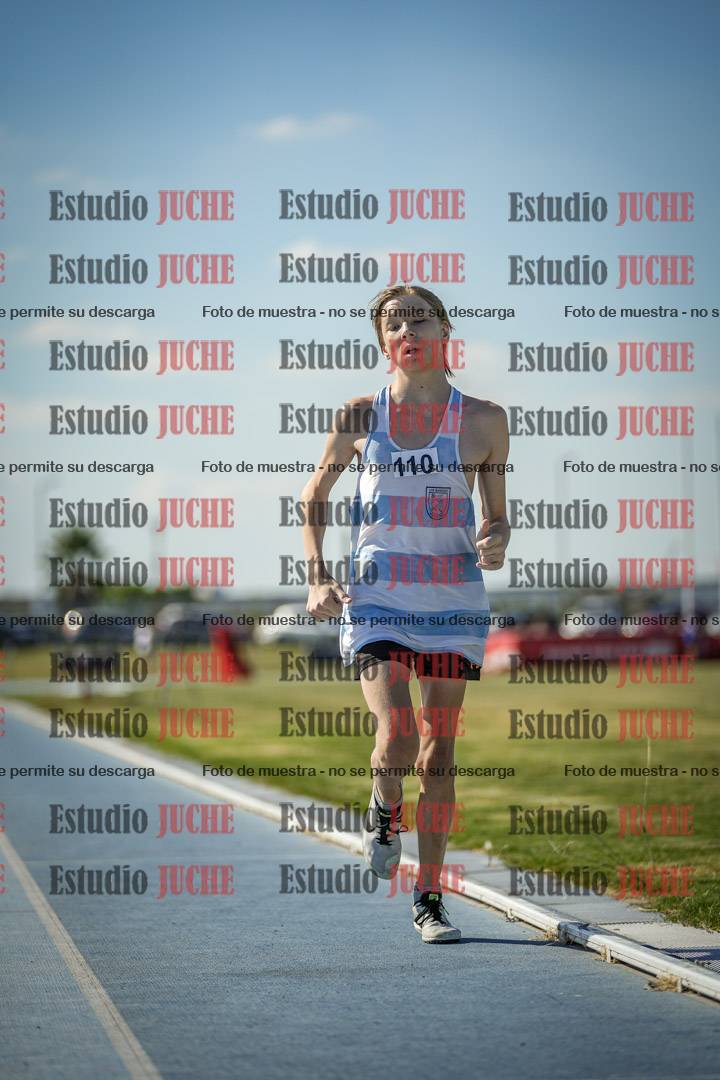 Fotos de los 600 m llanos de varones