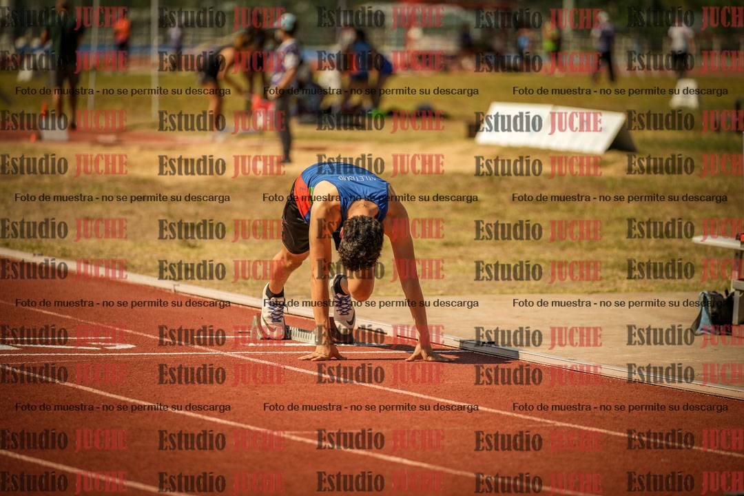 Fotos de los 400 m llanos de varones