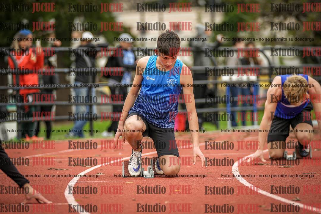 Fotos de los 200 m llanos de varones