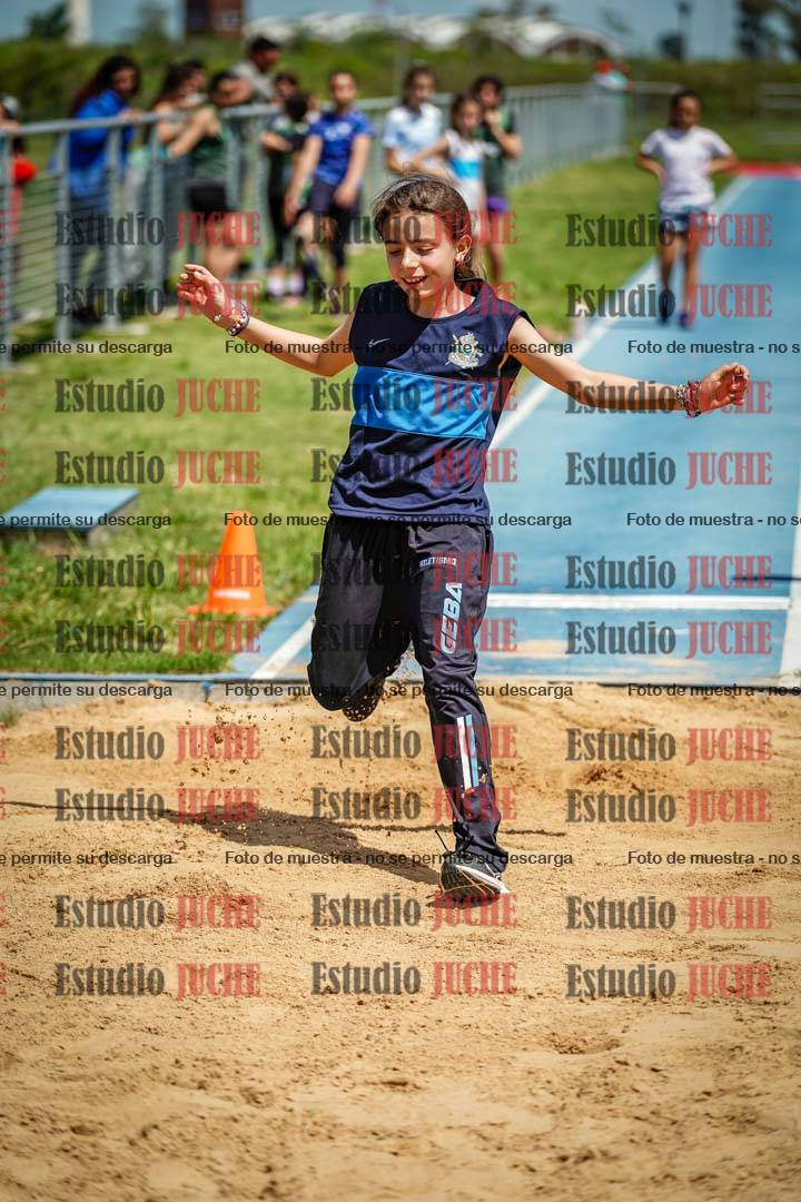 Fotos del salto en largo de mujeres - U12