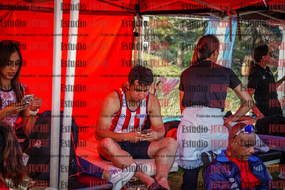 Fotos de algunos extras y podios del día 1