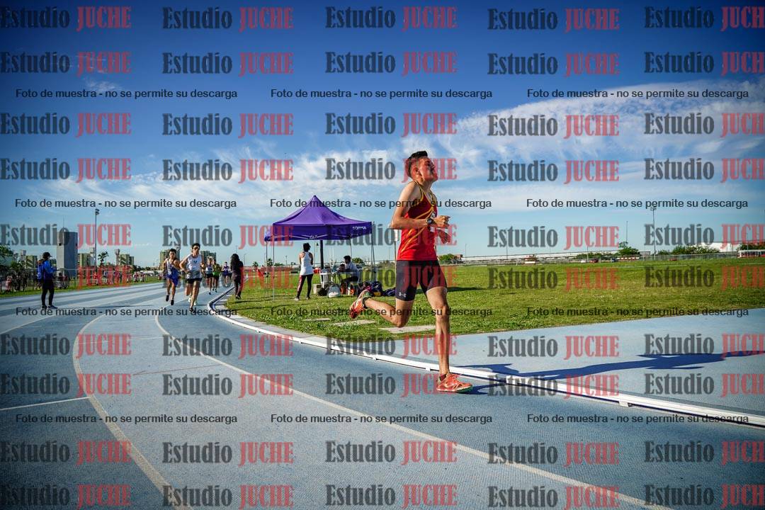 Fotos de los 1500 m llanos de varones