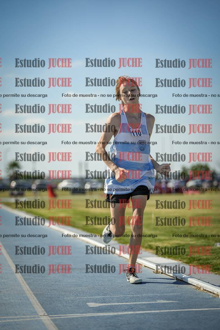 Fotos de los 600 m llanos de varones