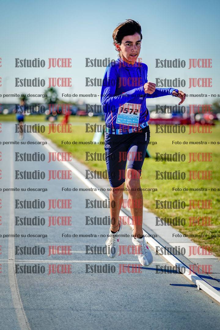 Fotos de los 2000 m llanos de varones