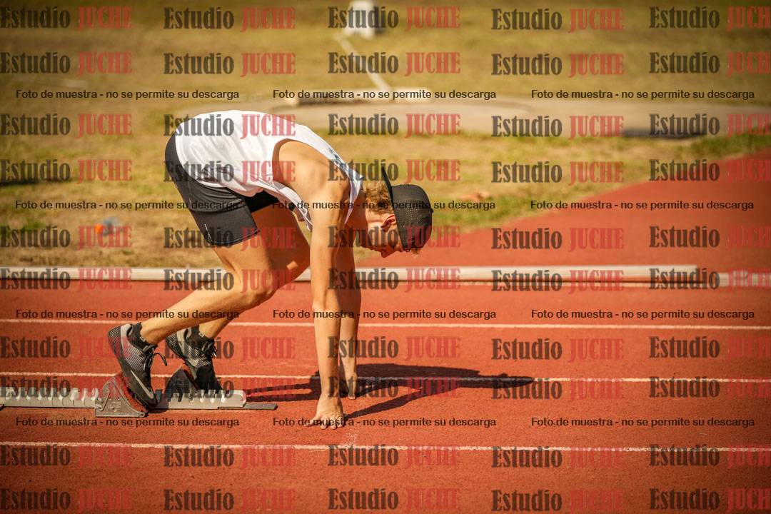 Fotos de los 400 m llanos de varones