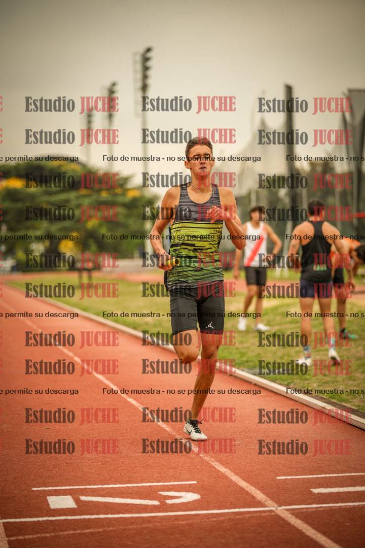 Fotos de las Postas 4x400 m de varones