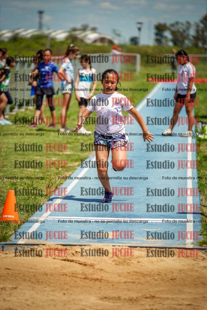 Fotos del salto en largo de mujeres - U12