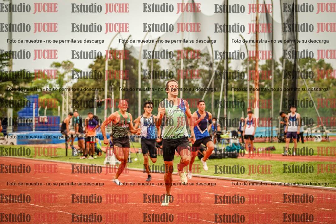 Fotos de los 400 m llanos de varones