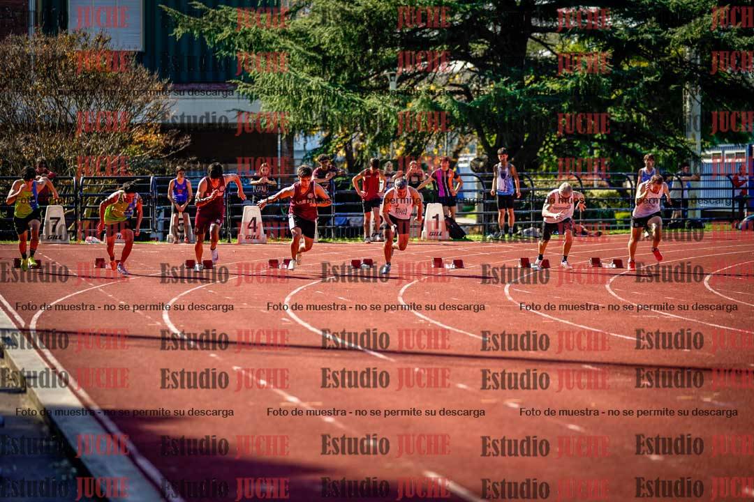 Fotos de los 100 m llanos de varones
