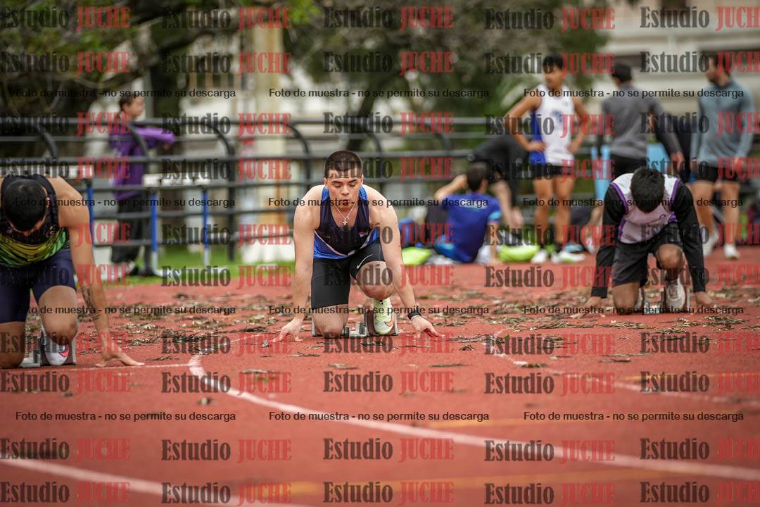 Fotos de los 200 m llanos de varones