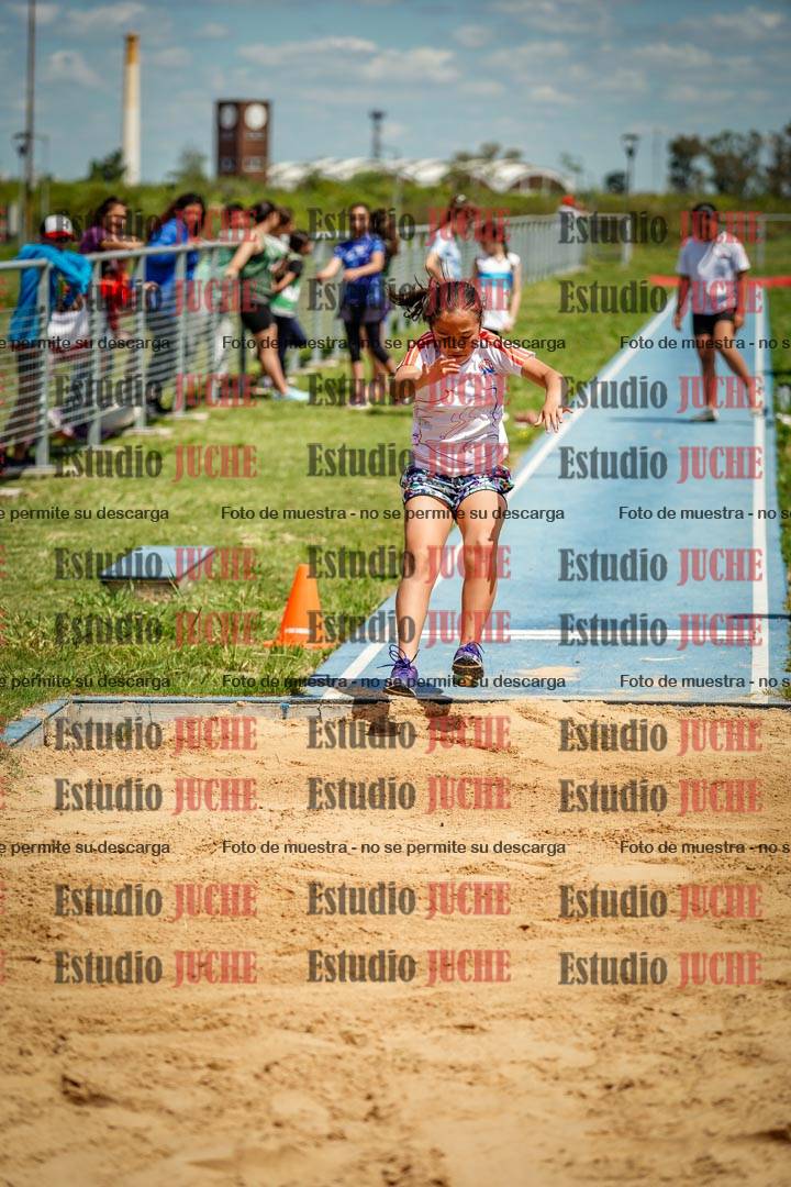 Fotos del salto en largo de mujeres - U12
