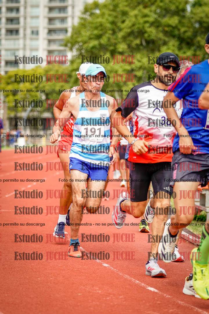 Fotos de los 3000 m llanos de varones