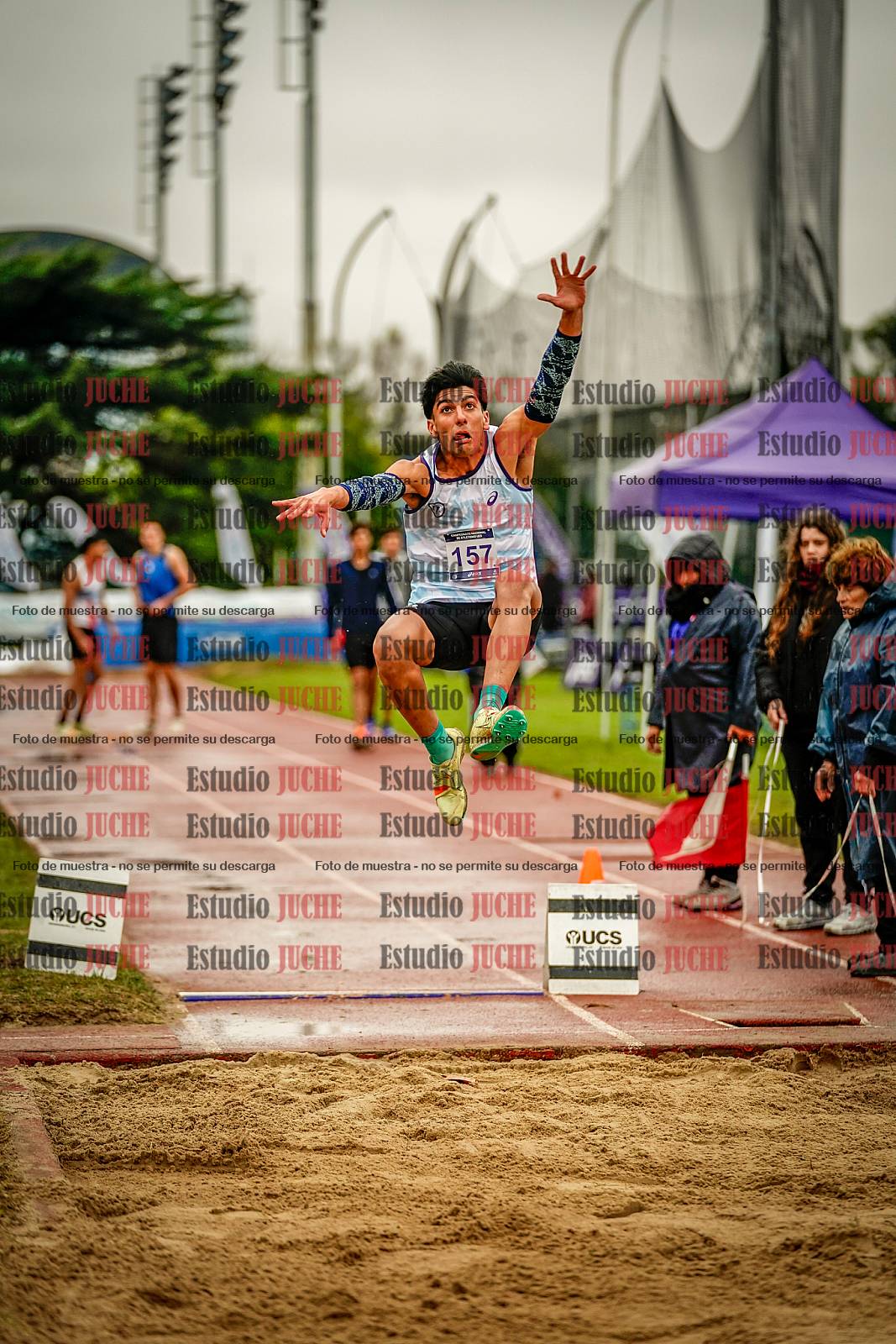 Fotos del salto en largo de varones - decatlón 2