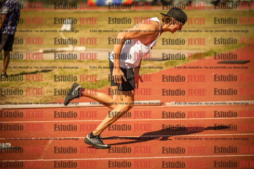 Fotos de los 400 m llanos de varones