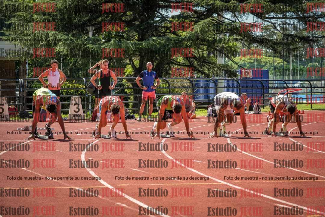 Fotos de los 100 m llanos de varones