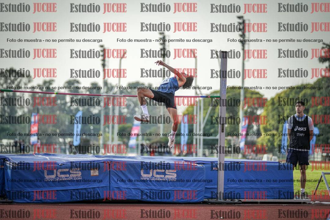 Fotos del salto en alto de varones