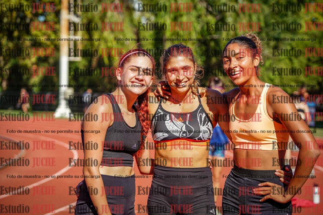 Fotos de algunos podios y extras del torneo