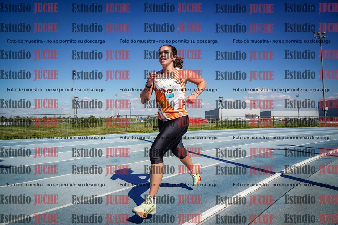 Fotos de los 5000 m llanos de mujeres y varones