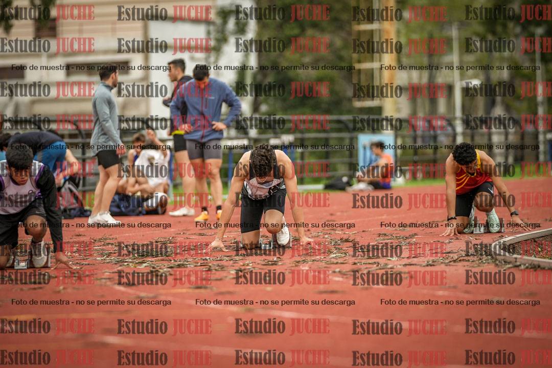 Fotos de los 200 m llanos de varones