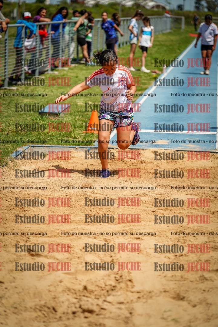 Fotos del salto en largo de mujeres - U12