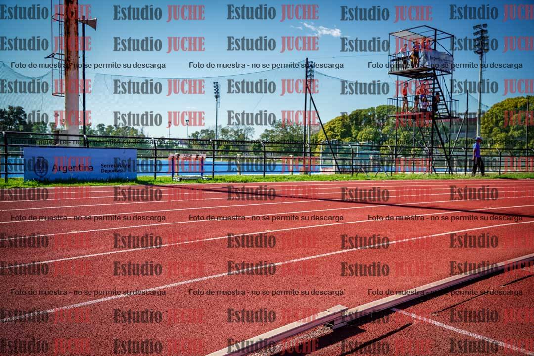 Fotos de los 200 m llanos de varones