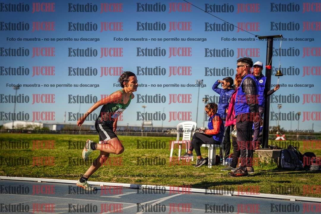 Fotos de los 2000 m llanos de varones