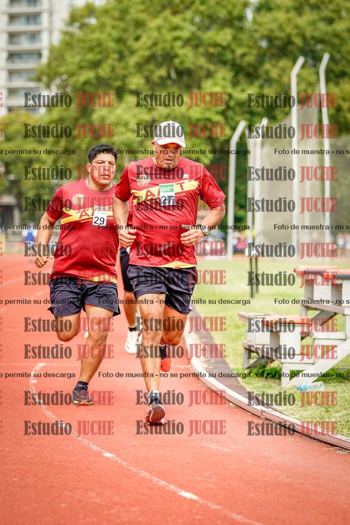 Fotos de los 3000 m llanos de varones