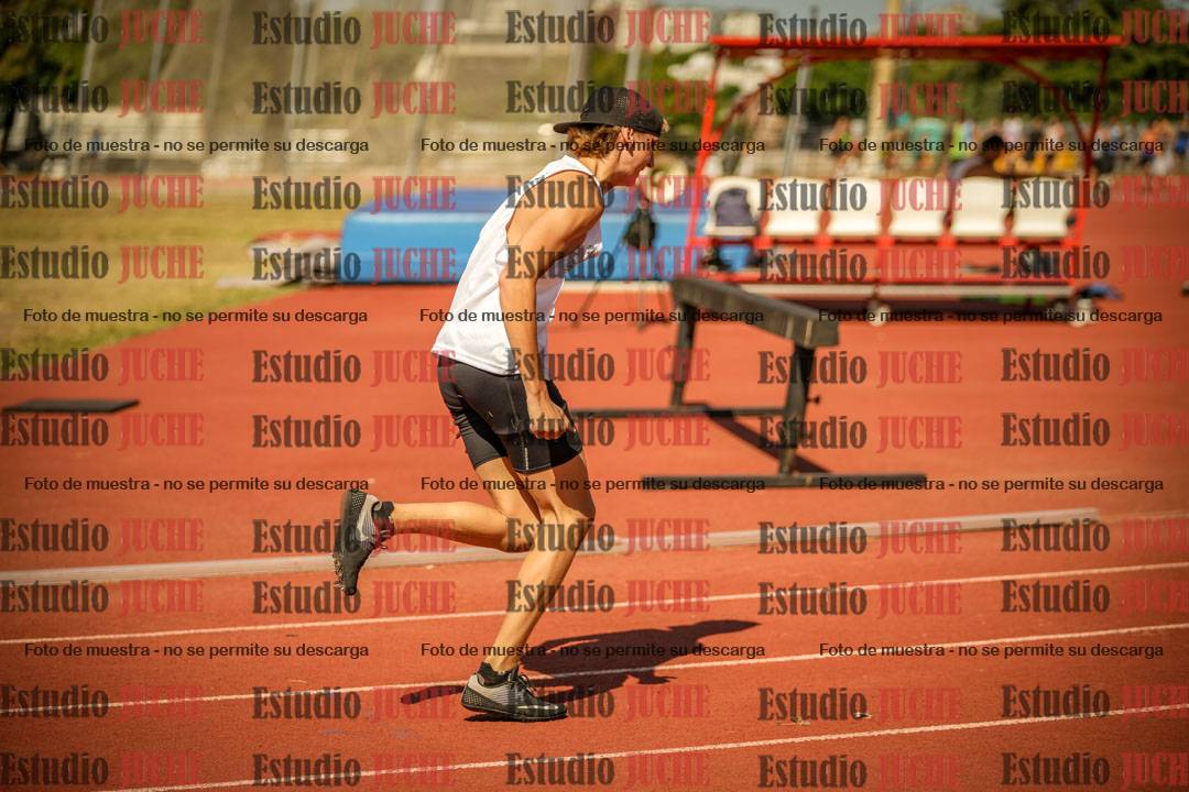 Fotos de los 400 m llanos de varones