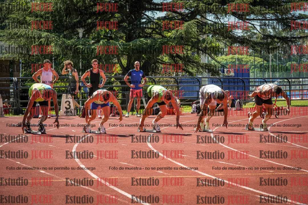 Fotos de los 100 m llanos de varones