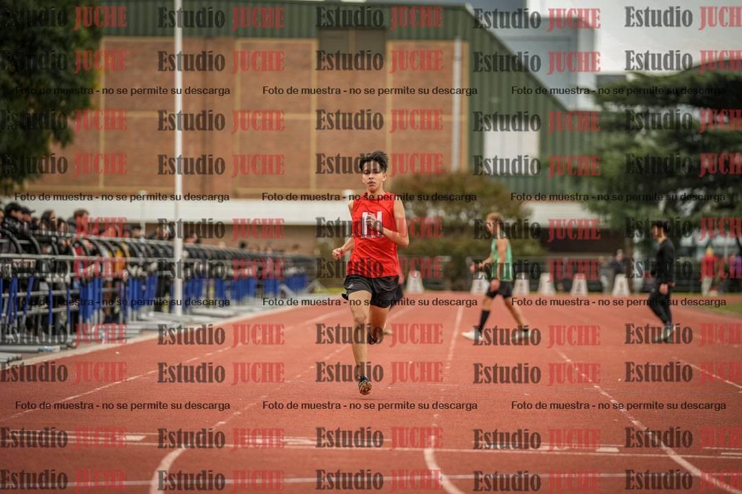 Fotos de los 400 m llanos de varones
