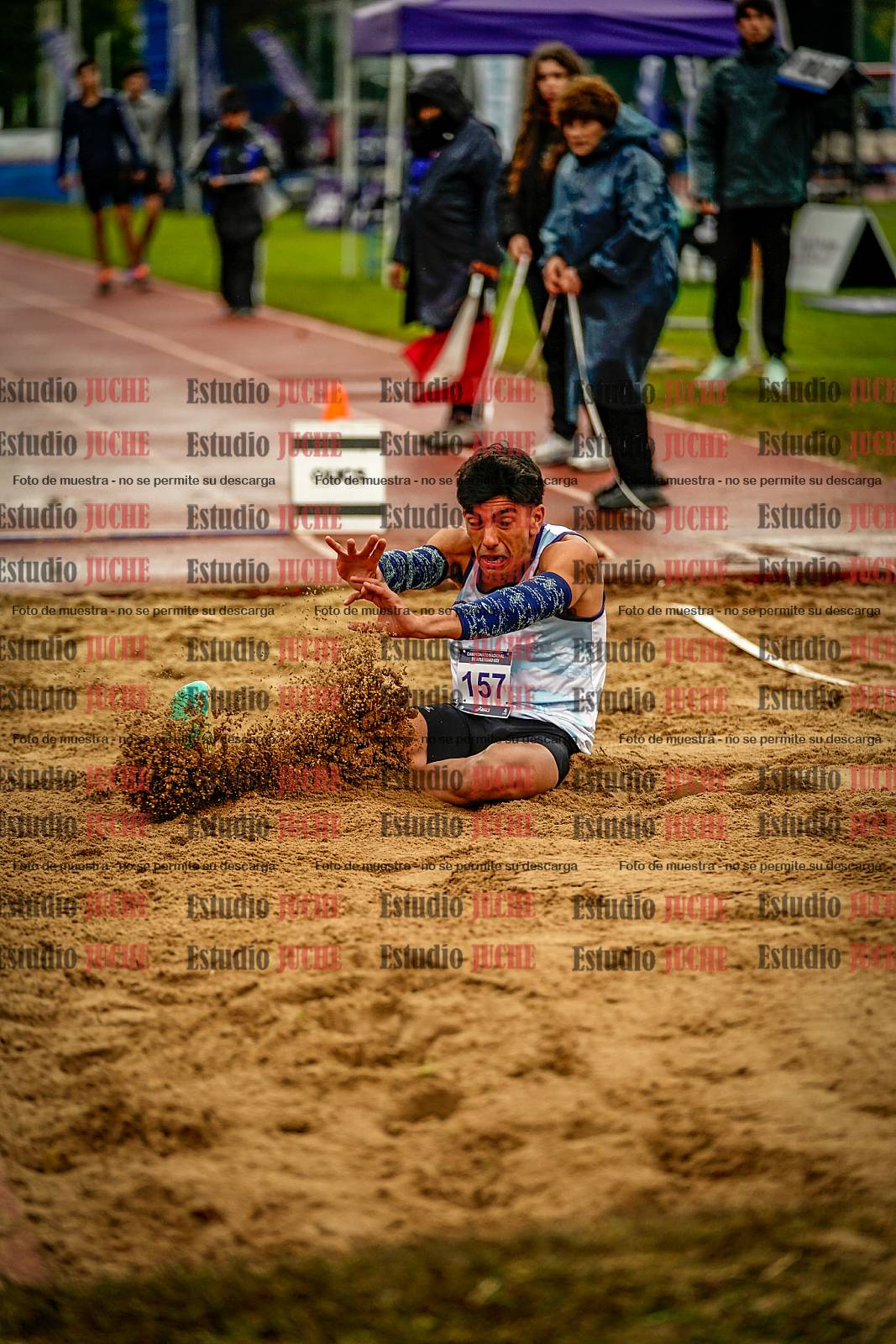 Fotos del salto en largo de varones - decatlón 2