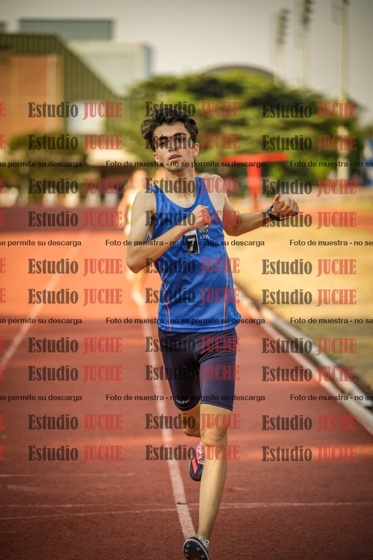 Fotos de los 1500 m llanos de varones