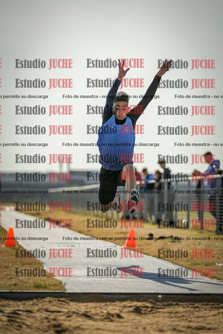 Fotos del salto triple de varones