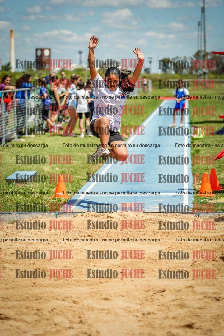 Fotos del salto en largo de mujeres - U12