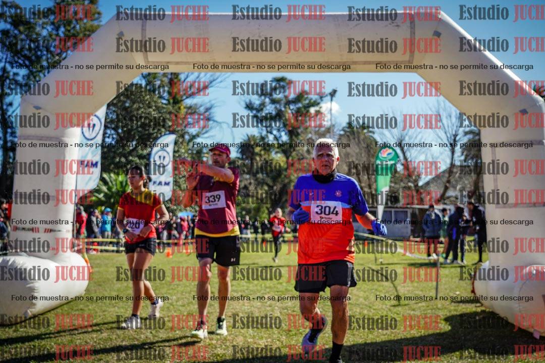 Fotos de la llegada del cross de 1500 m