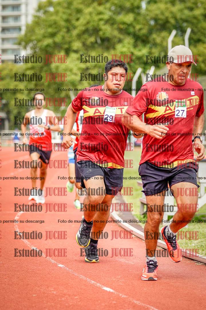 Fotos de los 3000 m llanos de varones