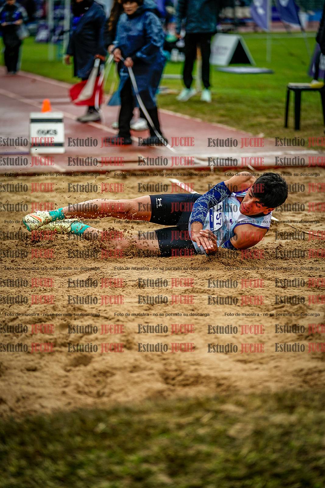 Fotos del salto en largo de varones - decatlón 2