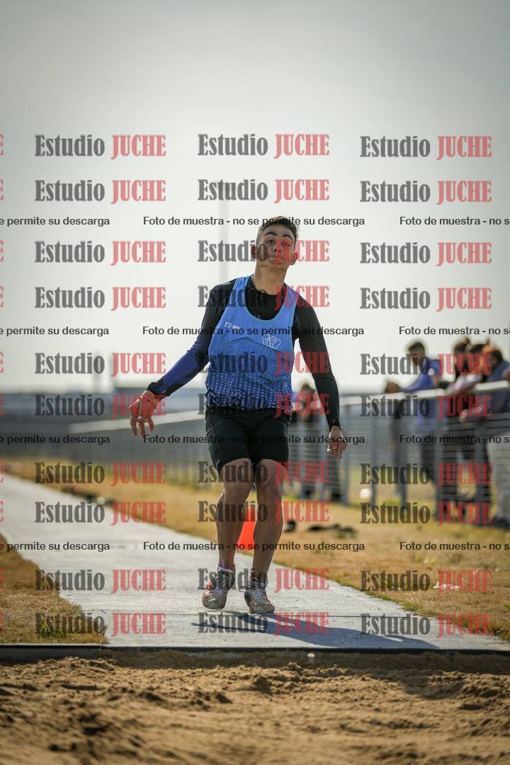 Fotos del salto triple de varones