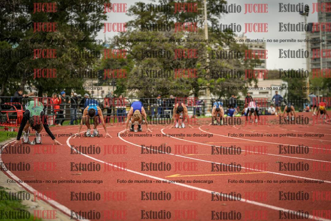 Fotos de los 200 m llanos de varones