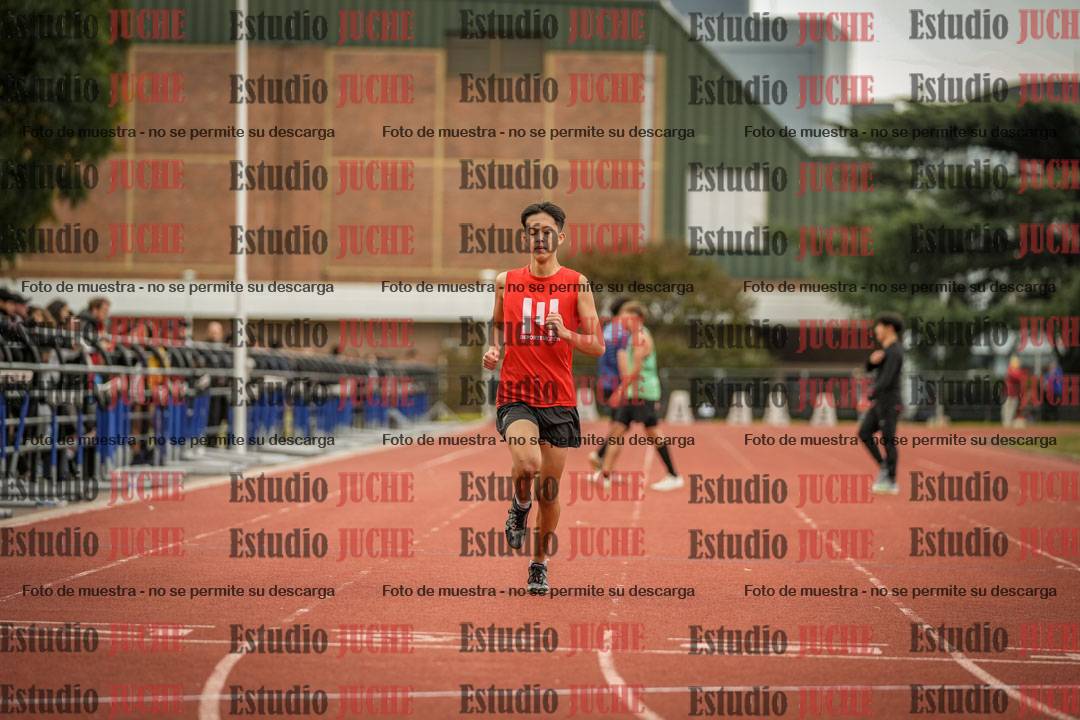 Fotos de los 400 m llanos de varones