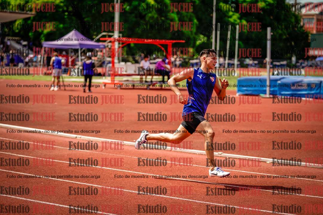 Fotos de los 400 m llanos de varones